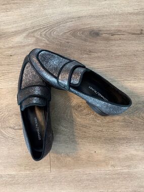 Donald Pliner Women's Metallic Charcoal Black Dressy Loafers size 7M NICE!